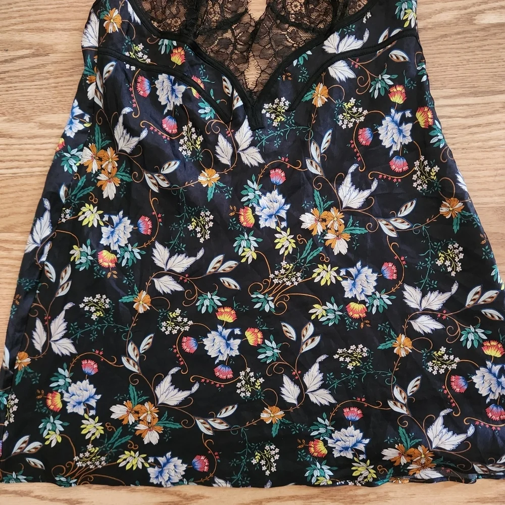 EUC 00s Victoria's Secret Floral Nightgown, Size S